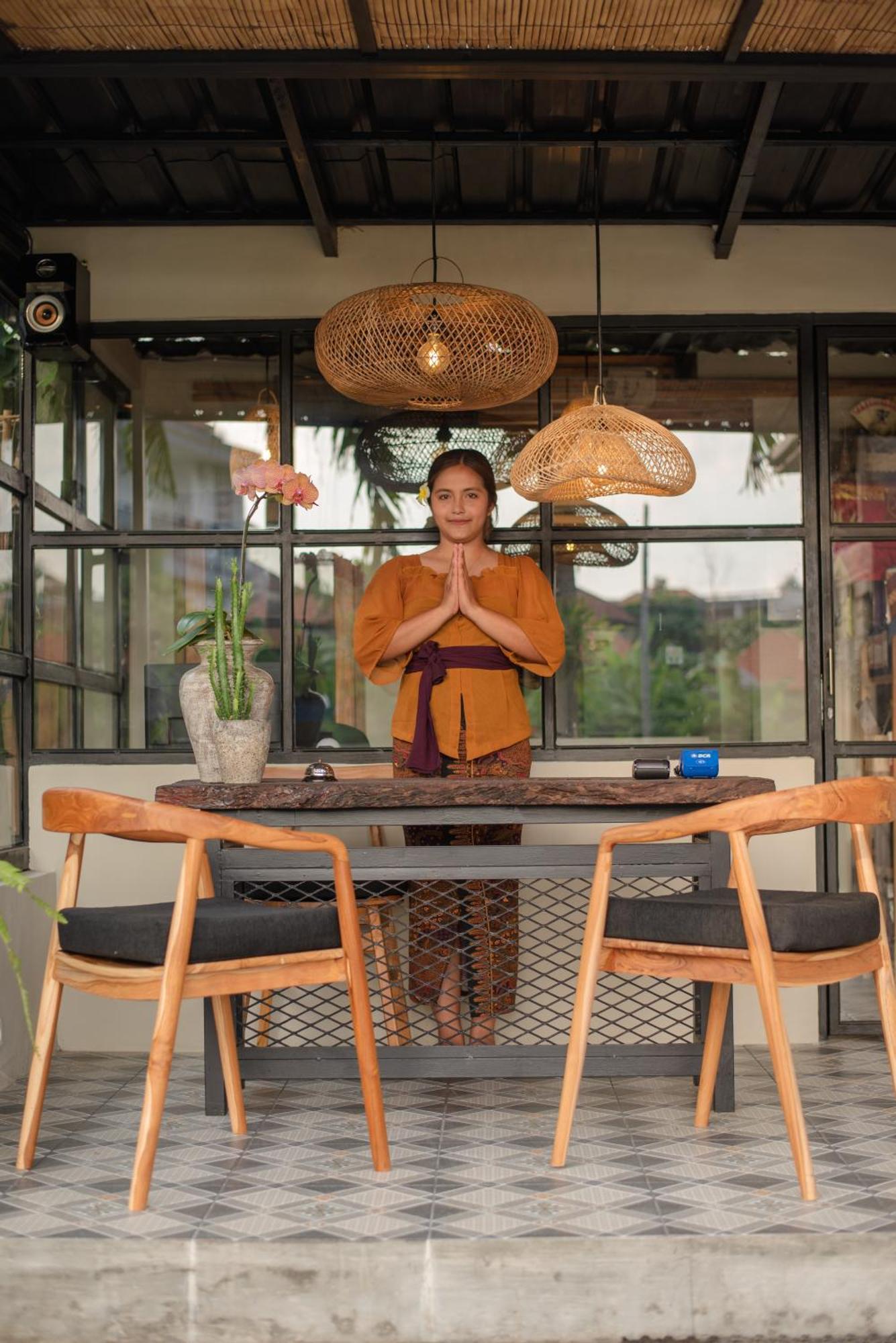 Pangkung Sari Bed And Breakfast チャングー エクステリア 写真